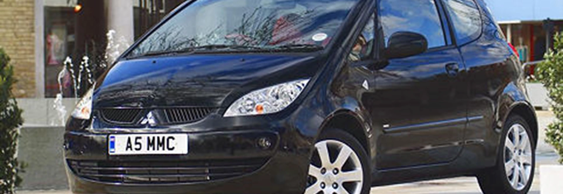 Mitsubishi Colt 1.3 Mirage Three-Door (2005)